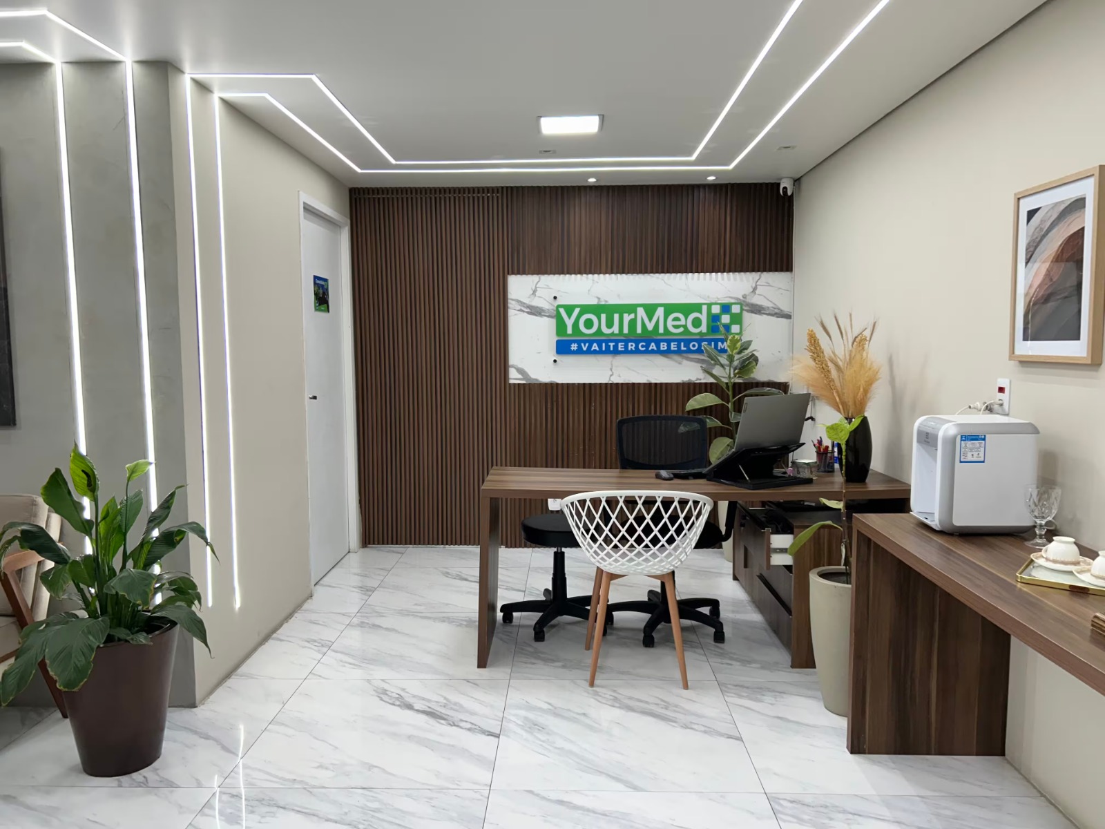 Recepção da clínica Yourmed Vaitercabelosim